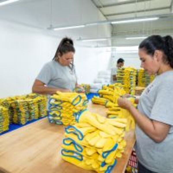 Más fuentes de empleo: Gobierno del Paraguay acompaña instalación de nueva planta industrial en Ybycuí :: Presidencia de la República del Paraguay