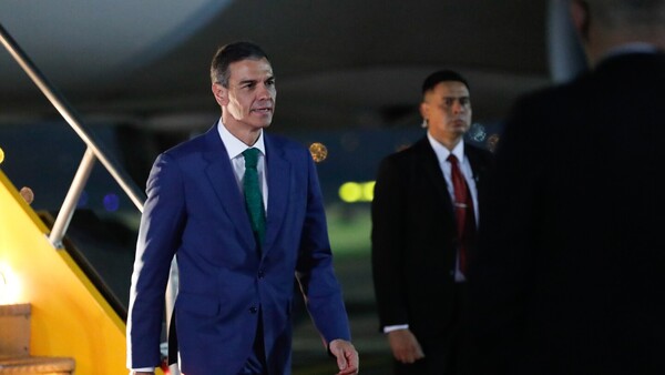 Pedro Sánchez llega a Paraguay en la última etapa de su gira por el Cono Sur