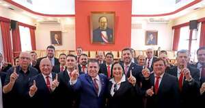 La Nación / Cartes insta a fortalecer unidad colorada de cara a las municipales 2026