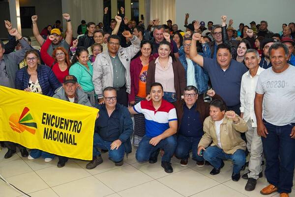 Encuentro Nacional oficializa a apoyo político a Miguel Prieto en Alto Paraná - La Clave