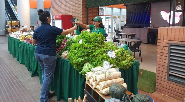 Más de Gs. 21.000 millones de recaudación en ferias de agricultura en primer semestre del 2025