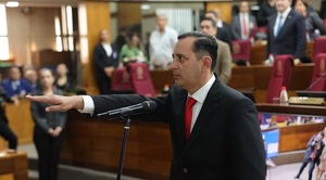 Alfonso Noria asume como senador suplente tras designación de Leite
