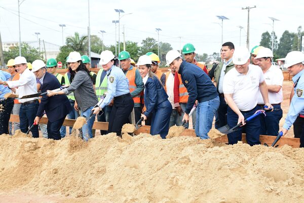 La Gobernación de Paraguarí y el Gobierno Nacional, construyen Colegio de Policía en el noveno departamento - .::Agencia IP::.