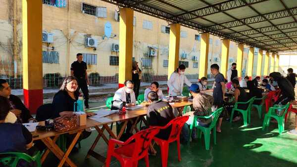 Penal de San Pedro: Llevan atención médica por brote masivo tuberculosis