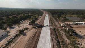 Lo que dijo el ministro de Economía sobre deuda de US$ 150 millones que reclaman las constructoras - Economía - ABC Color