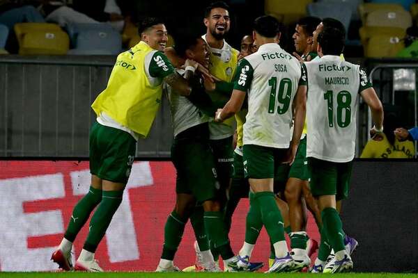 Brasileirão: Palmeiras derrota a Fluminese y asoma a la punta - Fútbol Internacional - ABC Color
