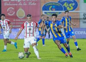 Carapeguá se queda con el penúltimo boleto a la tercera fase de la Copa Paraguay - Fútbol de Ascenso de Paraguay - ABC Color