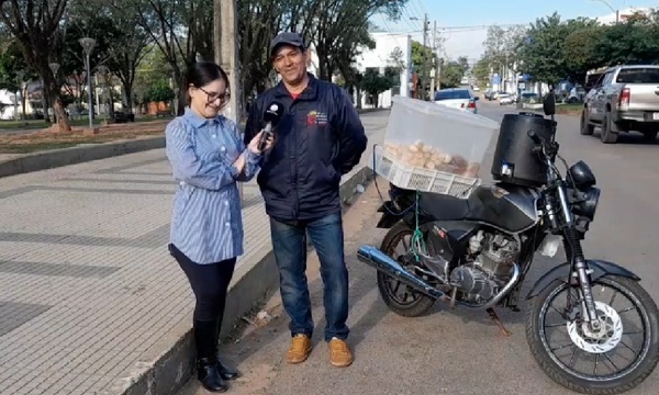 El “Rey de las Empanadas” vuelve a rodar por Oviedo tras recuperar su moto robada - OviedoPress