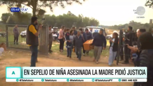 En sepelio de niña asesinada la madre pidió justicia