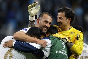 Versus / Alianza Lima elimina al Gremio de Villasanti en Brasil 