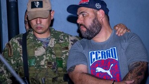 Cae líder barrabrava de Cerro que manejaría red de microtráfico en Asunción y alrededores