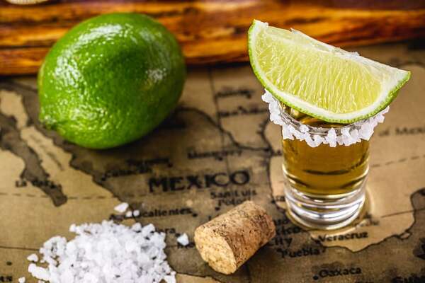 Día del Tequila: cómo maridar cada tipo y disfrutarlo mejor - Tecnología - ABC Color