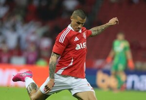 Versus / Inter deja al Santos de Neymar en zona de descenso