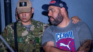 Cayó líder de “La Plaza”, barra de Cerro Porteño, que movía la droga en Asunción