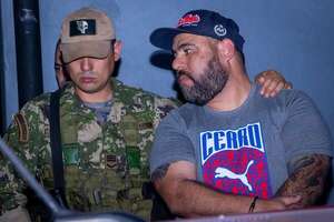 Video: cae con droga “La Gorda”, líder de la barra brava de Cerro Porteño - Policiales - ABC Color