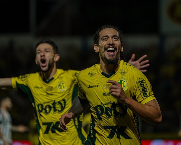 En una semana en el Brasileirao, «Xico» Da Costa ya metió tres goles