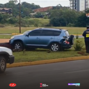 Accidente de Tránsito en Encarnación: Solo Daños Materiales - «TVS DIGITAL»