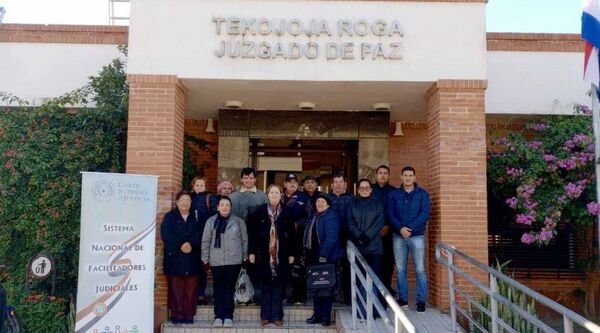 Capacitación a Facilitadores Judiciales en distritos de Ñeembucú