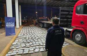 CAMIONERO PARAGUAYO CAYÓ CON MEDIA TONELADA DE MARIHUANA EN POSADAS
