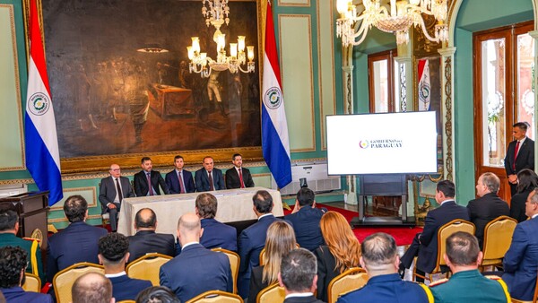 Gobierno finalmente presenta reforma de transporte en paquete de nuevas leyes