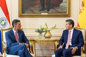 Peña firmó acuerdo que permitirá a paraguayos acceder a empleos legales en España - trece