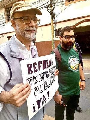 Senado repudia intervención policial en peregrinación religiosa y defiende libertad de expresión - Política - ABC Color