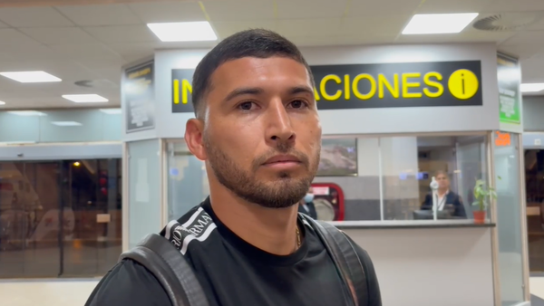 Juan Escobar, a Godoy Cruz pensando en la Albirroja