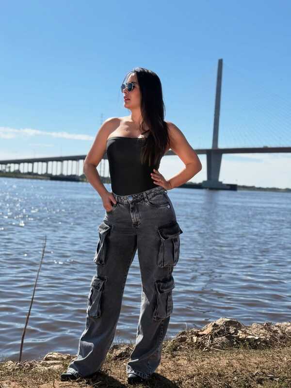 Popular / ¡Larissa Riquelme anunció que ira a España para estudiar!