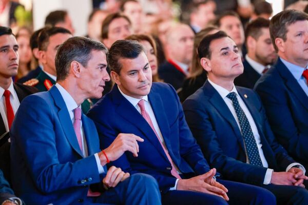 S谩nchez y Pe帽a abordan la necesidad de culminar ya el acuerdo UE-Mercosur