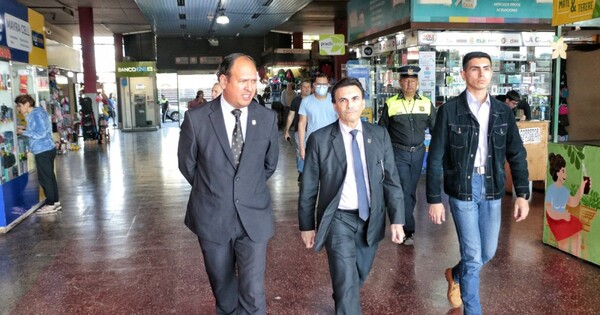 Pereira resucita a Guillermo Ortiz y los colorados dicen que la intervención está "a la deriva"