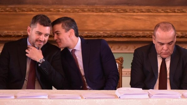 Peña pide al Congreso aprobar "lo antes posible" reforma de transporte público