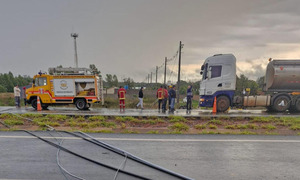 Conductor fallece tras accidente en Coronel Oviedo durante intensa lluvia - OviedoPress