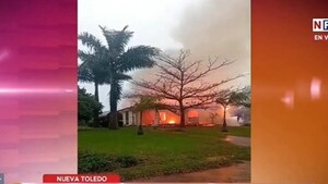 Rayo incendia una vivienda en Nueva Toledo