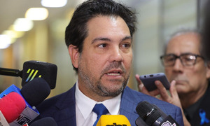 Hijo de Lalo Gomes y Óscar Tuma imputados por lavado y alteración en Registros Públicos - OviedoPress