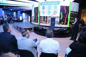 Itaipú destacó su compromiso con el ambiente en una noche dedicada a la sostenibilidad en la Expo 2025 - ADN Digital