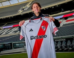 Cien millones de razones para que Galarza no se mueva de River Plate
