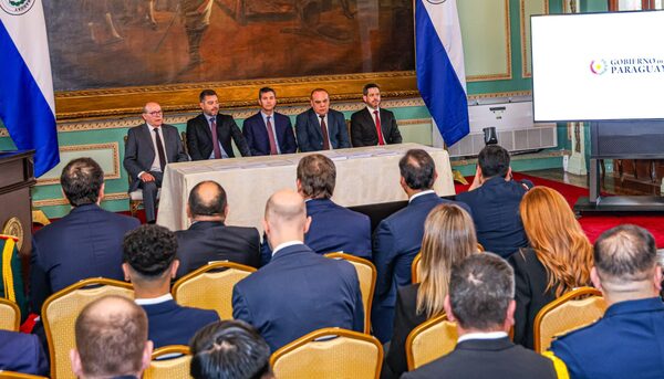 Peña presentó 10 leyes de reforma para modernizar el país