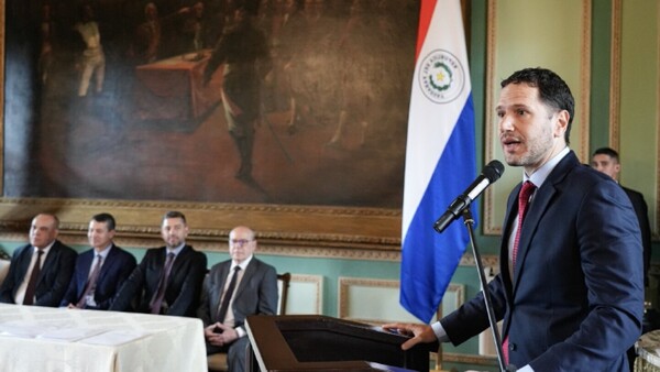 Ejecutivo propone compartir arbitrajes con Poder Judicial