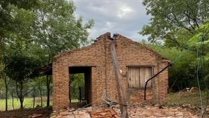 Temporal causó varios destrozos en Caapucú