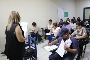 Fracaso masivo en evaluación docente: 6 de cada 10 aspirantes reprobaron - ADN Digital