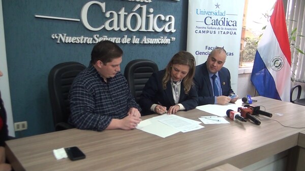UC Itapúa y Registro del Estado Civil firmaron acuerdo para fortalecer cooperación académica y social