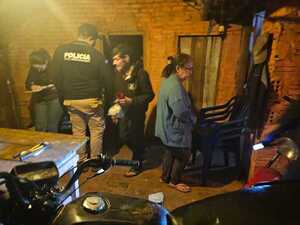 Allanan vivienda del sospechoso del crimen de Melania - La Tribuna