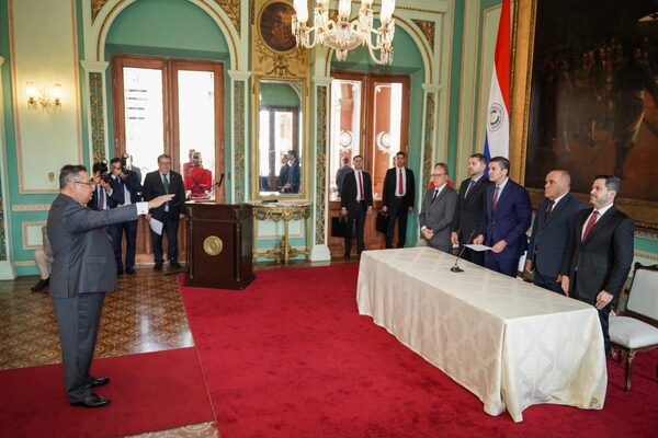 Gustavo Leite sworn in as new Ambassador to the United States - .::Agencia IP::.