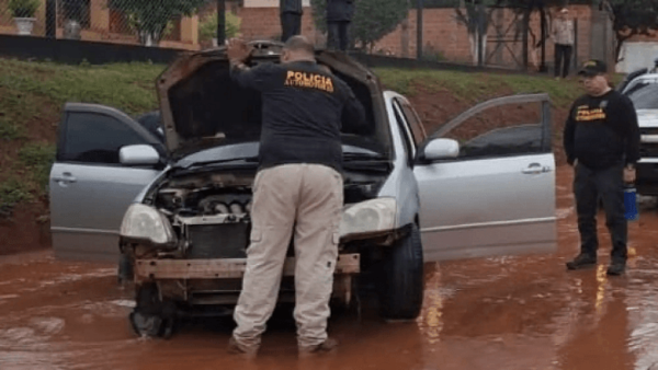 Robo, persecución y balacera terminaron con un supuesto asaltante detenido en Itauguá - Noticiero Paraguay