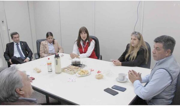 Ministro Ríos encabezó jornada de trabajo para el fortalecimiento institucional