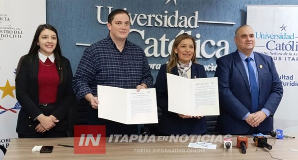 LA UCI Y EL REGISTRO CIVIL FIRMAN MEMORANDO DE ENTENDIMIENTO
