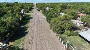 CGR se instala en Municipalidad de Bahía Negra y pobladores realizan vaquita para reparar calles - Noticias del Chaco - ABC Color
