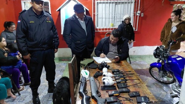 Búsqueda de pasero revela esquema de contrabando: La mamá ruega justicia