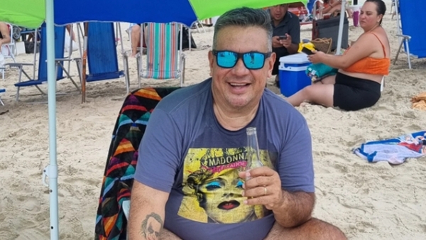 Locutor contó que una señora lo manoseó en la Expo