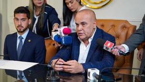 Bachi apunta a que reforma del transporte público se sancione en 30 días